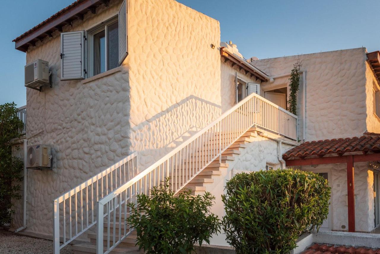 Akamas Sunset Bohemian Chic Apartment By One Villas Polis Eksteriør bilde